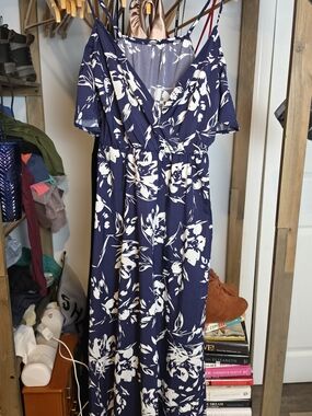 SHEIN Navy and White Floral Maxi Wrap Dress